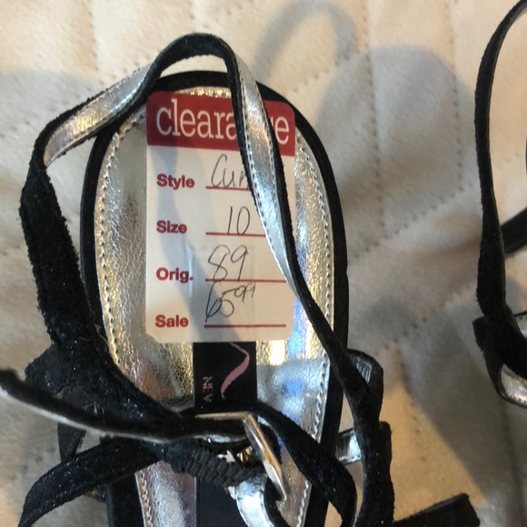 Rhinestoned Black Curran Nina Sandals, 10, NWT - Picture 2 of 5